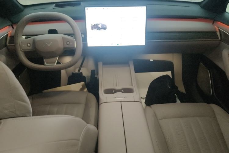 Used ONVO L60 2024 60 kWh Rear-Drive Version
