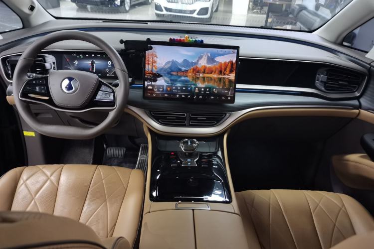 Used Denza D9 2022 DM-i 970 Four-Wheel Drive Prestige Model