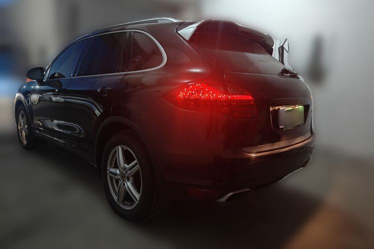 Used Porsche Cayenne 2011 Cayenne 3.0T Rear Left 45 Deg