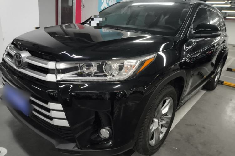 Used Toyota Highlander 2018 2.0T Four-Wheel Drive Luxury Version 7 Seats China VI Standard
