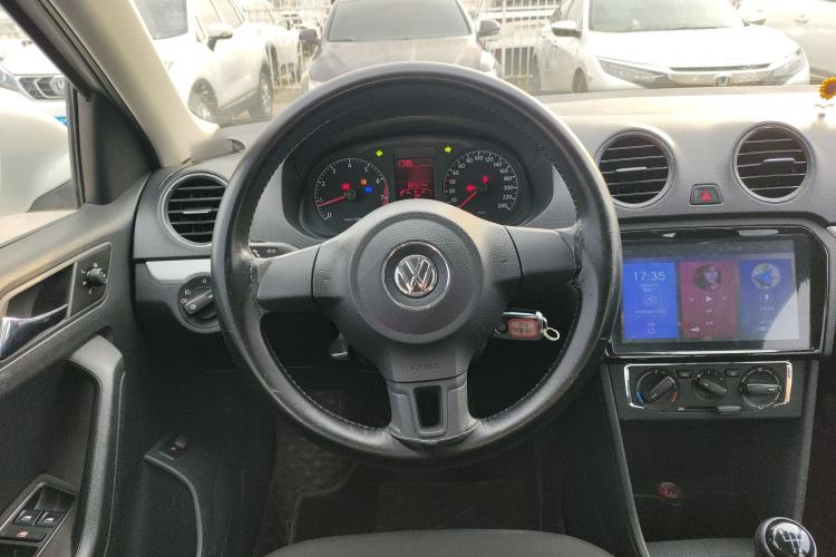 Used Volkswagen Jetta 2013 1.4L Manual Comfort Model Steering Wheel