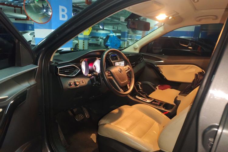 Used MG GS 2015 2.0TGI TST Four-Wheel Drive Flagship Edition
