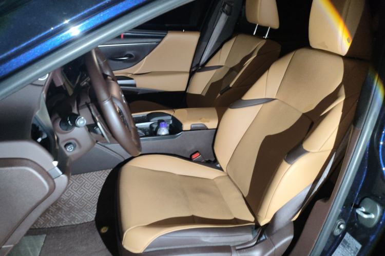 Used Lexus ES 2020 200 Excellence Edition
