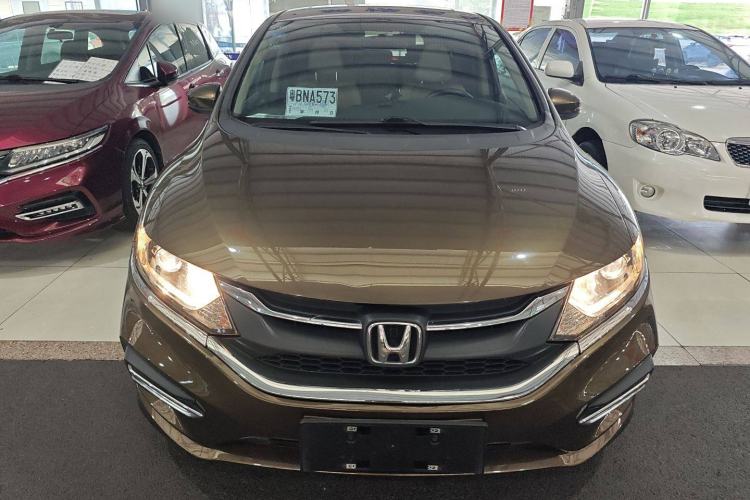 Used Honda Jade 2017 1.8L automatic Comfort version 5 seats