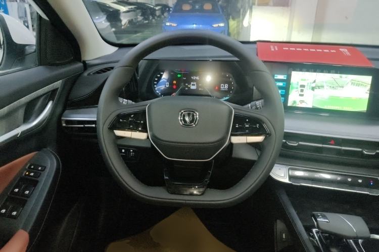 Used Changan Eado 2024 PLUS Blue Whale NE 1.4T GDI DCT High-Energy Edition