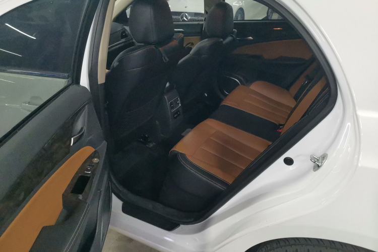 Used BYD Qin New Energy 2017 1.5T Luxury Model