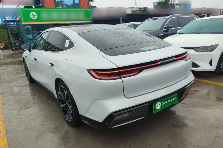 Used Geely Galaxy E8 2025 700 km Long-Range Intelligent Driving Version