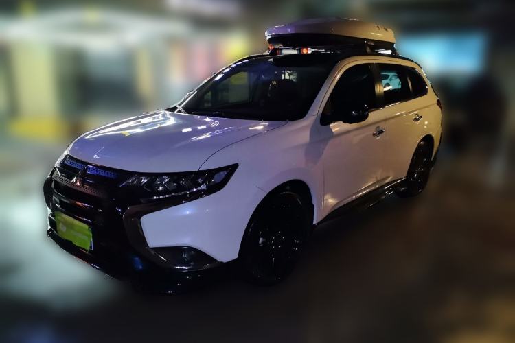 Used Mitsubishi Outlander 2021 2.4L 4x4 DynaDrive Edition 5 Seats