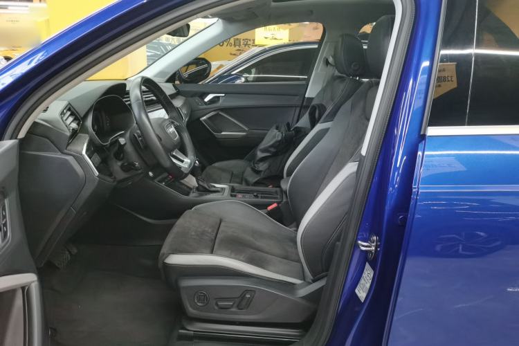 Used Audi Q3 2019 35 TFSI Fashion Dynamic Model
