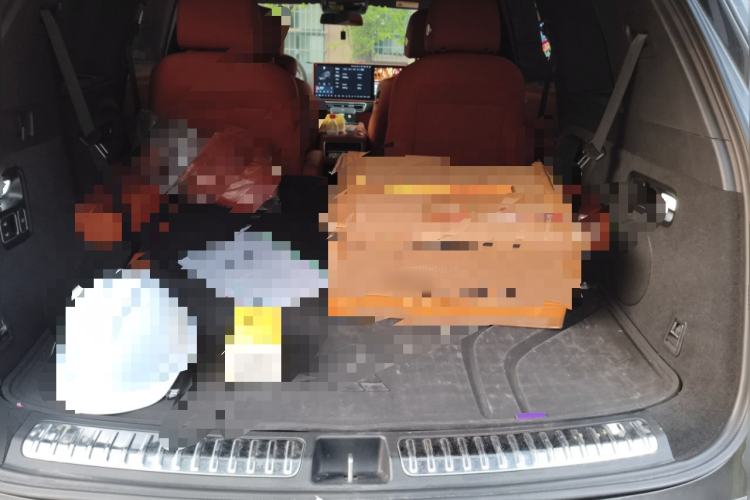 Used Li Auto L8 2023 Pro Model Trunk