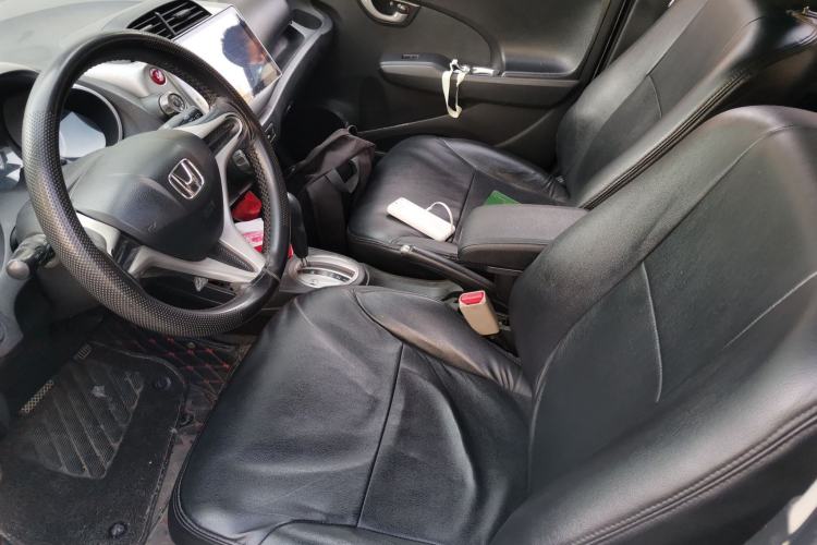 Used Honda Fit 2011 1.3L automatic comfort version Left Front Seat