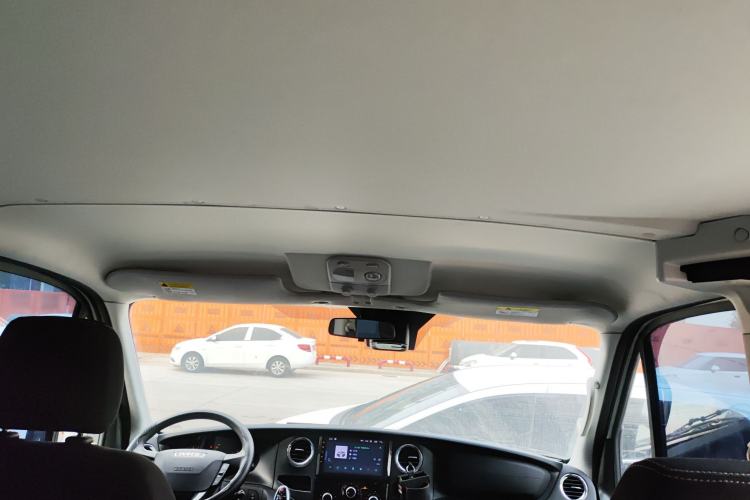 Used Iveco Eurocargo 2021 3.0T Automatic Chao Rui Short Wheelbase Low-Roof Side-Sliding Door F1C
