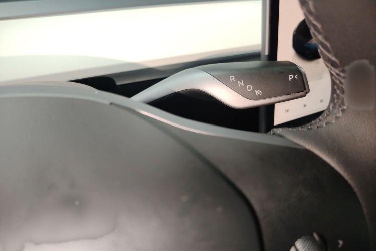 Used Tesla Model Y 2022 Rear-Wheel-Drive Version