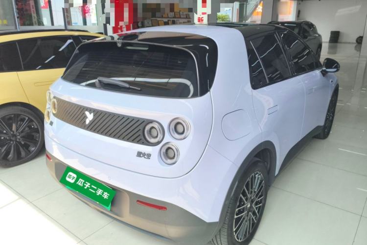 Used firefly 2025 Illuminated Edition
