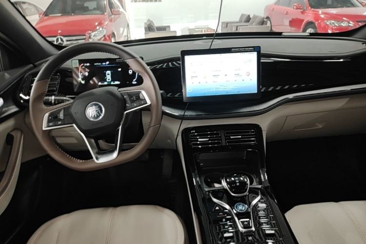 Used BYD Qin PLUS 2024 HONOR Edition DM-i 55KM Leading Model