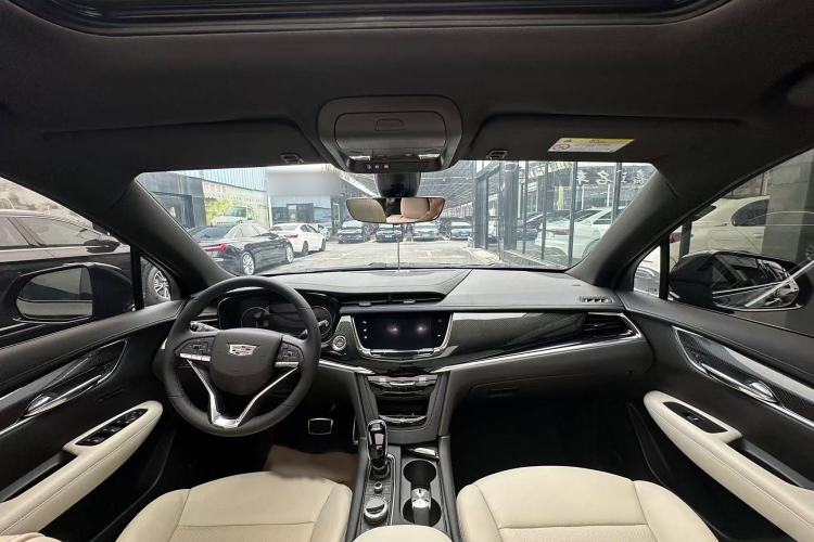 Used Cadillac XT6 2020 28T Six-Seater Luxury Sporty Enjoy-the-Comfort Safety Edition
