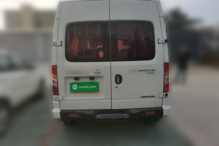 Used SAIC MAXUS Xintu V80 2018 2.5T 6-Speed Manual Aoyuntong Short Wheelbase Mid-Height 5-6 Seater