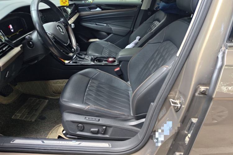 Used Volkswagen Passat 2020 330TSI Prestige Edition China VI Standard