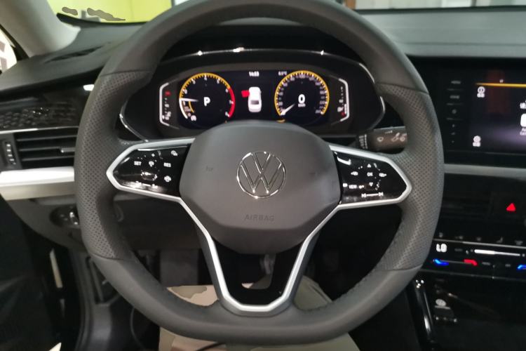 Used Volkswagen Passat 2024 380TSI Starry Dragon Edition