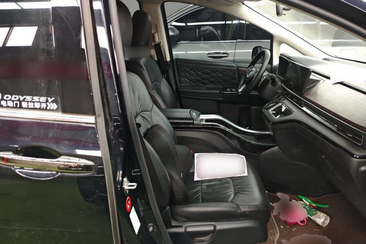 Used Honda Odyssey 2024 2.0L eHEV Sharp & Enjoy Edition