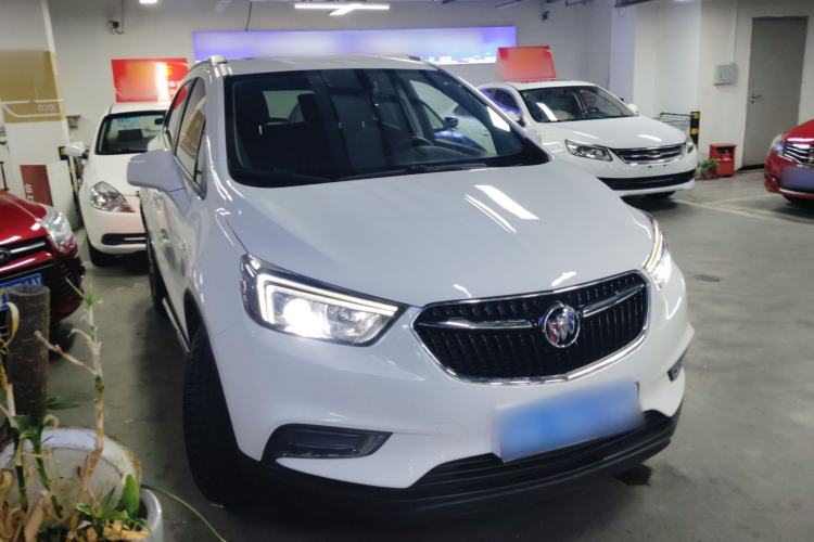 Used Buick Encore 2017 18T Automatic Two-Wheel Drive Urban Leading Model Front Right 45 Deg