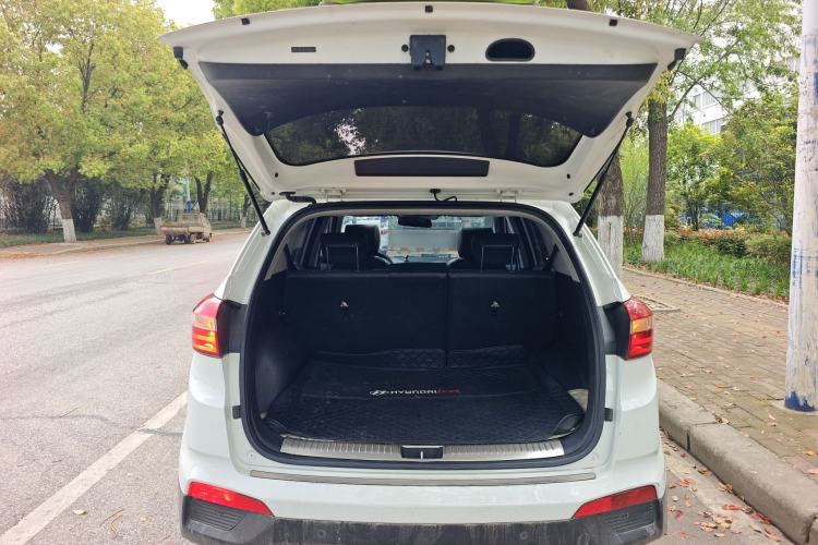 Used Hyundai ix25 2015 1.6L Automatic Two-Wheel Drive Smart GLS Trim Trunk