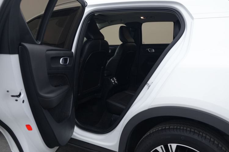 Used Volvo XC40 2022 T4 Four-Wheel Drive Smart & Luxurious Edition