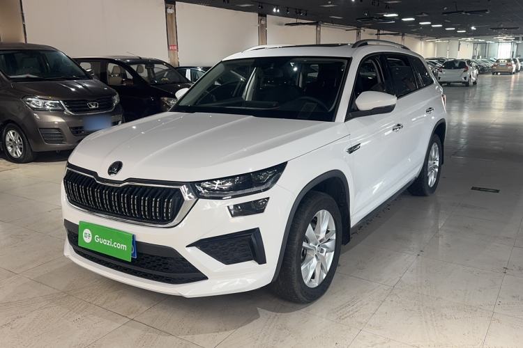 Used Skoda Kodiaq 2022 Facelifted TSI330 5-Seater Two-Wheel-Drive Luxury Edition