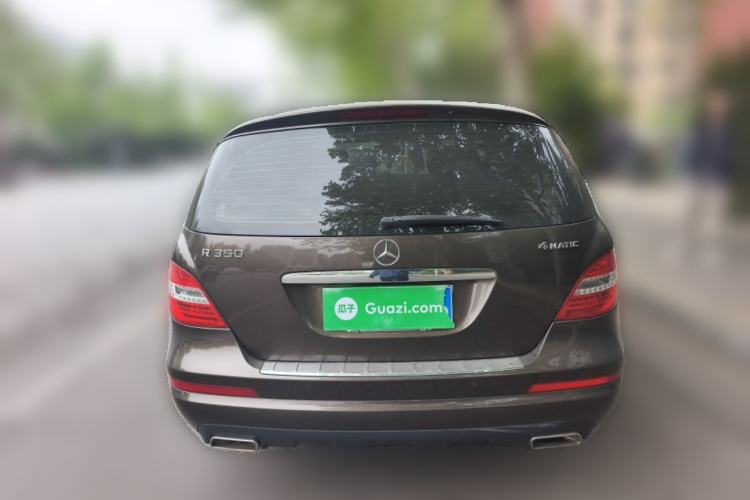 Used Mercedes-Benz R-Class 2011 R 350 L 4MATIC Rear