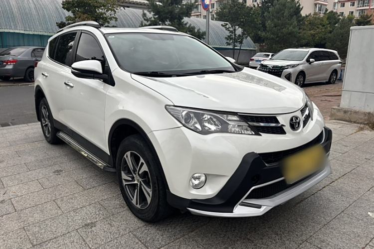 Used Toyota RAV4 2015 2.0L CVT Four-Wheel Drive New Edition