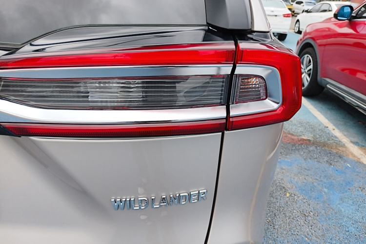 Used Toyota Wildlander 2024 2.0L CVT Two-Wheel Drive Leading Edition
