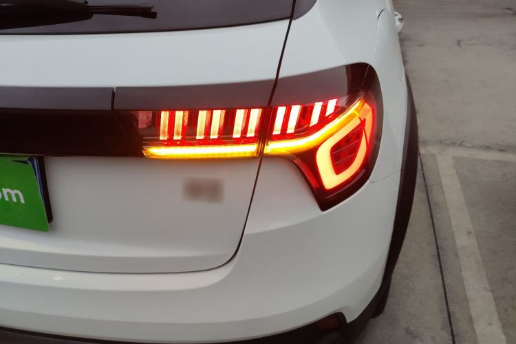 Used Lynk & Co 02 2019 1.5T DCT Two-Wheel Drive Pro Edition China VI Standard