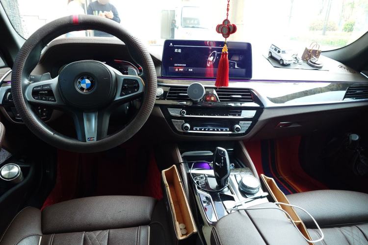 Used BMW 5 Series 2021 Restyled 530Li Luxury Edition M Sport Package
