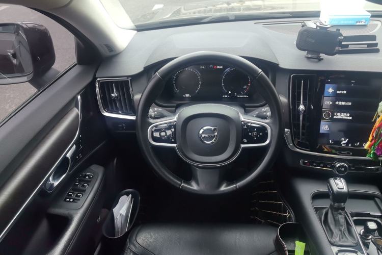 Used Volvo V90 2019 Cross Country T5 AWD Smart Range Version China V Standard
