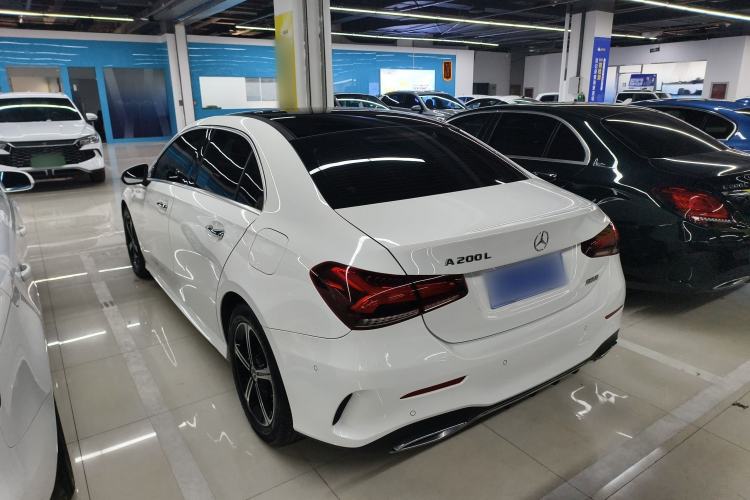 Used Mercedes-Benz A-Class 2022 Revised Version A 200 L Sport Sedan Fashionable Style