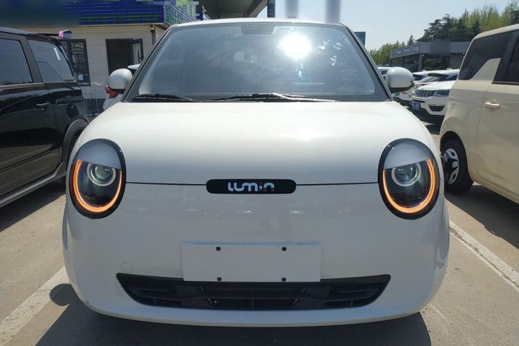 Used CHANGAN NEVO Lumin 2023 205km Xiangqin Version Front