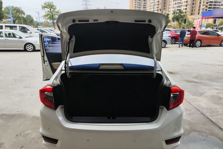 Used Honda Greiz 2016 1.5L CVT Classic Edition