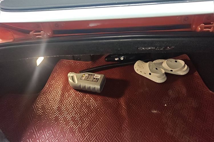 Used BMW 2 Series 2018 225i Convertible Coupe M Sport Edition Trunk