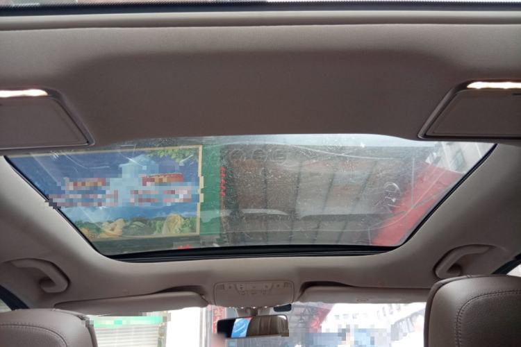 Used Mercedes-Benz E-Class 2018 Restyled E 300 L Sporty and Stylish Edition Headliner