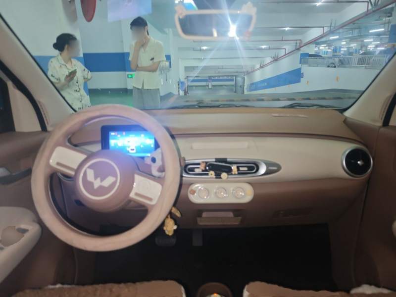 Used Wuling Hongguang MINIEV 2025 Four-Door Version Advanced Edition — 5