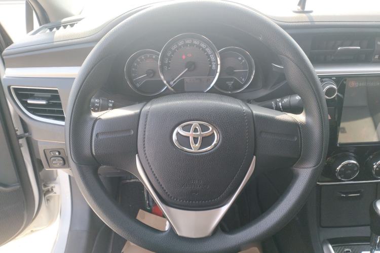 Used Toyota Corolla 2017 1.6L CVT GL Steering Wheel