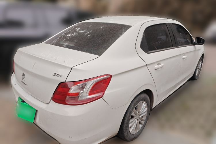 Used Peugeot 301 2014 1.6L Manual Luxury Edition