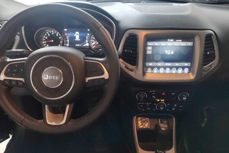 Used Jeep Compass 2017 200T Automatic Family Edition