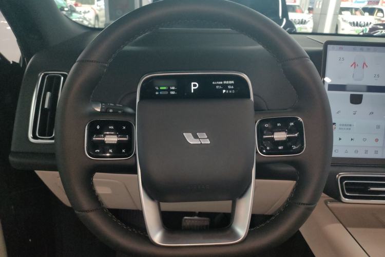 Used Li Auto L9 2022 Max model
