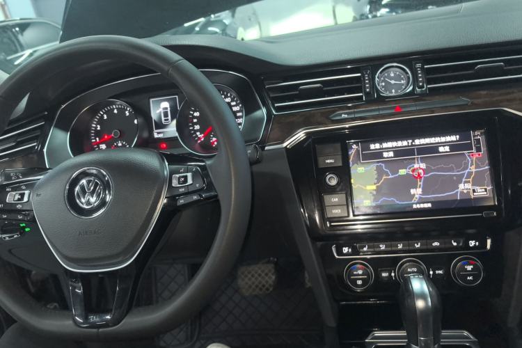 Used Volkswagen Magotan 2019 330TSI DSG Luxury Version China VI Standard