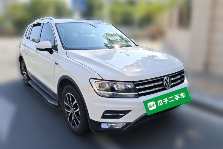 Used Volkswagen Tiguan L 2017 330TSI Automatic Two-Wheel Drive Luxury Edition
