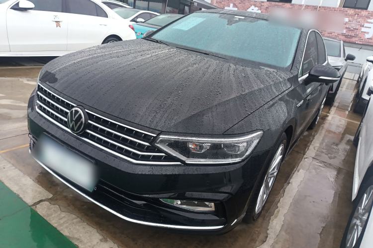 Used Volkswagen Magotan 2023 2 Million Units Commemorative Edition 330TSI DSG Luxury Version