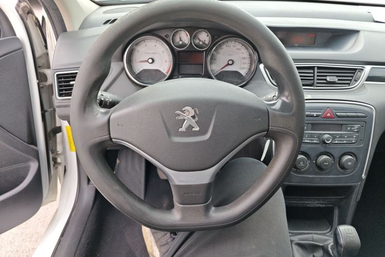 Used Peugeot 308 2014 Enjoy Edition Classic 1.6L Manual YouShang Model