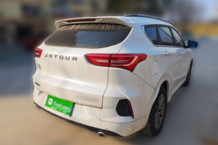 Used JETOUR X70 2020 1.5T DCT Comfort Edition 5-seater
