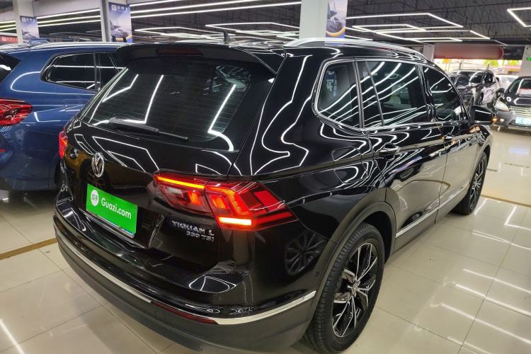 Used Volkswagen Tiguan L 2020 330TSI Automatic Two-Wheel Drive Smart Luxury Edition China VI Standard Rear Right 45 Deg